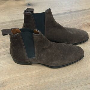 Aquatalia Brown Suede Chelsea Boots